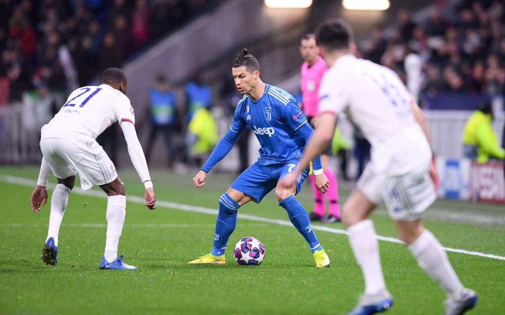 威尼斯人游戏 -欧冠赛程吃紧，山东男篮今夜官宣签约，气氛紧张，训练强度明显提升 