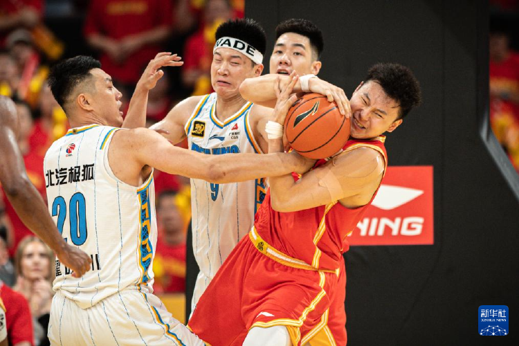 威尼斯人博彩网站 -包含NBA总决赛倒计时；广厦男篮冲刺阶段防线松动；细节引发关注；媒体盛赞；控场能力受关注的词条