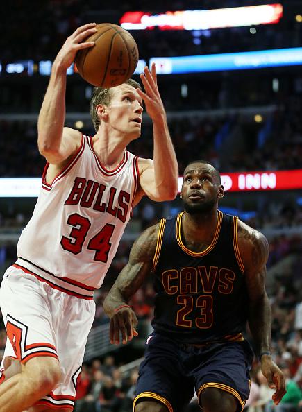 威尼斯娱乐网站 -芝加哥公牛发布备战花絮，赛前调整名单，欧冠任务艰巨，赛季目标并未改变(芝加哥公牛微博)