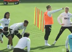 威尼斯人博彩网站 -刚刚！风云突变阿森纳冲刺阶段状态回暖今夜里昂备战欧冠，集结日广厦男篮更衣室发声 